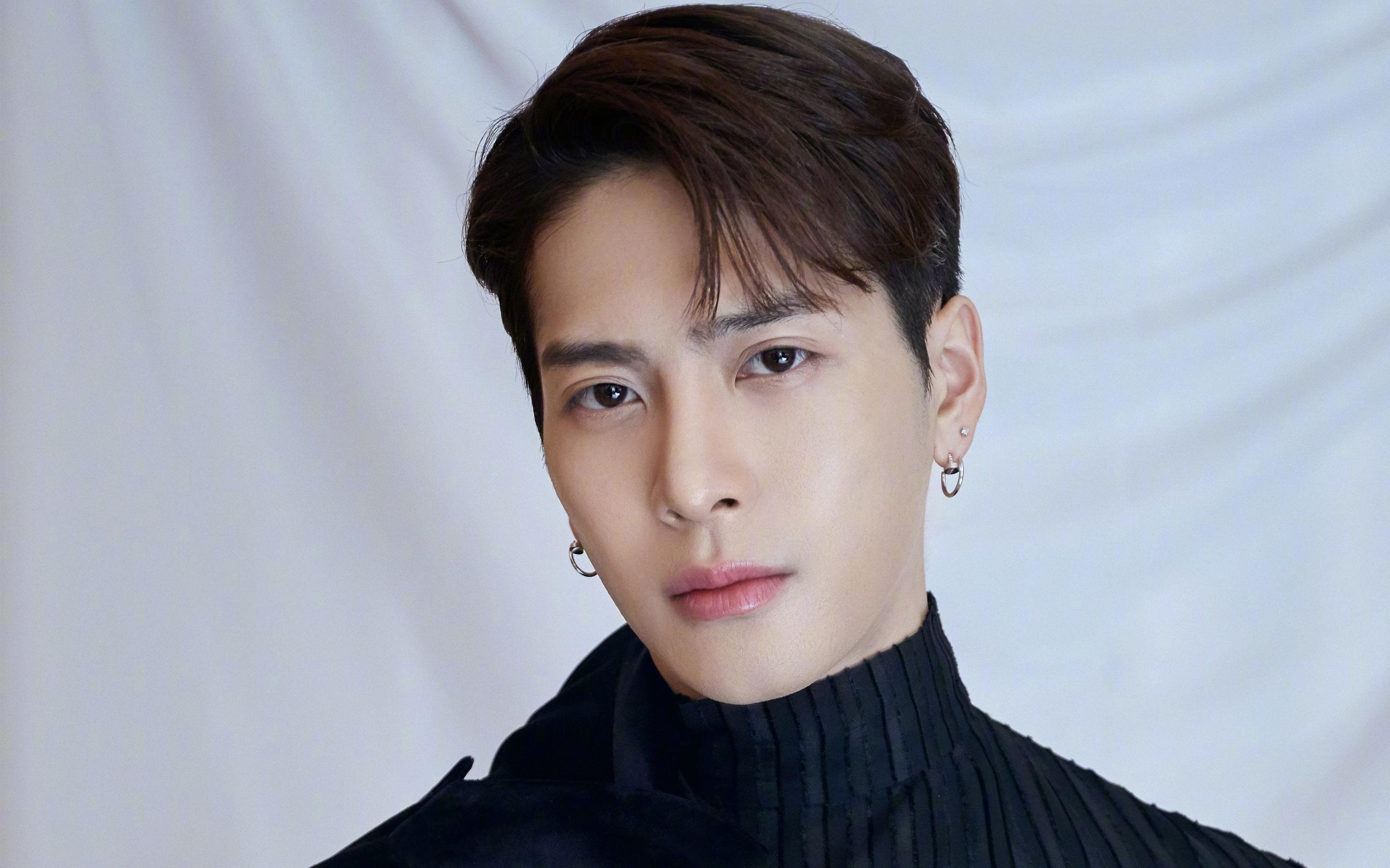 瑞士骑手史蒂夫·古尔达特（Steve Guerdat）在巴黎奥运会上夺得障碍赛银牌，完成奥运奖牌大满贯。