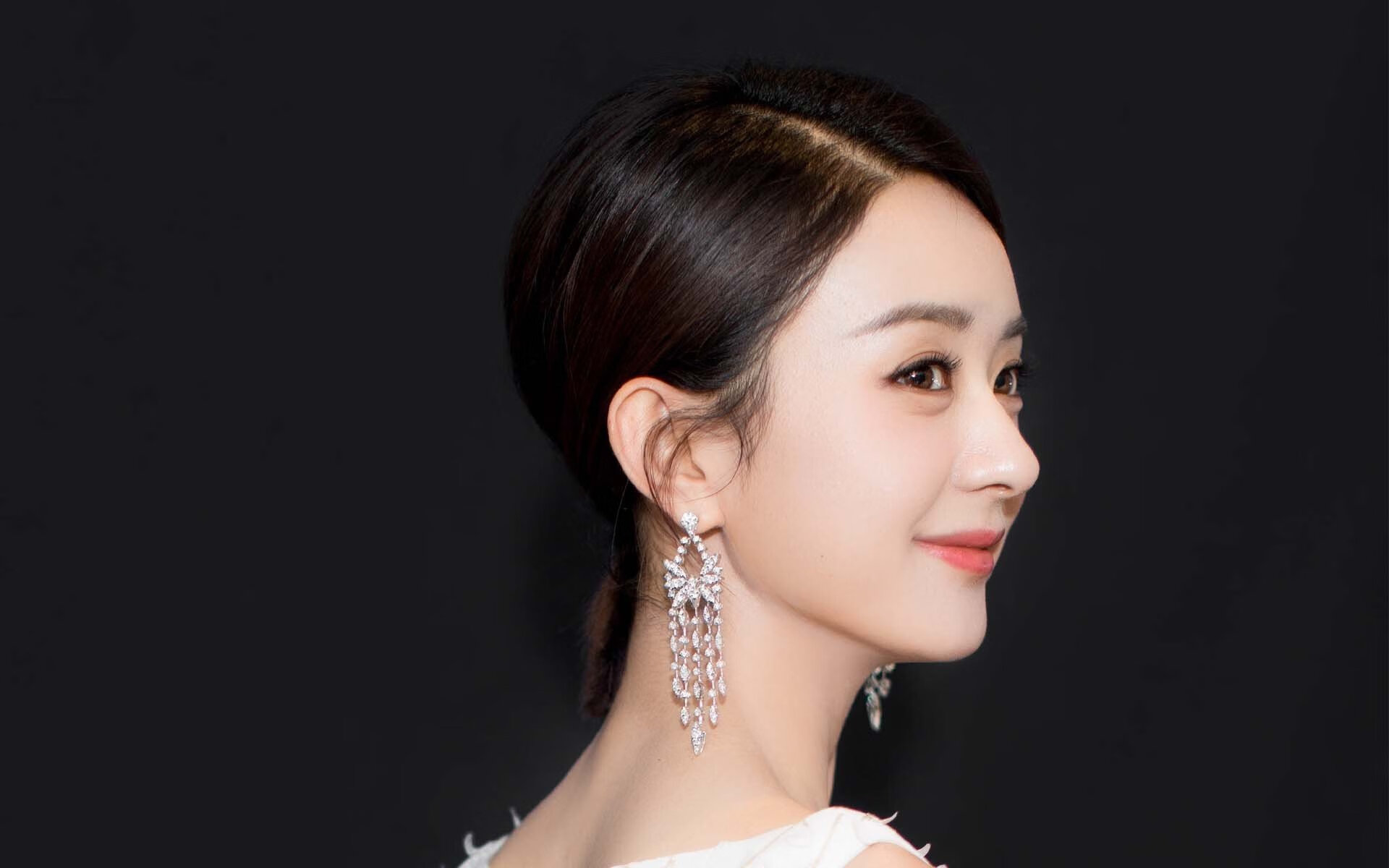 篮球场馆服务标准体系逐步完善，篮球场馆服务标准体系逐步完善的原因