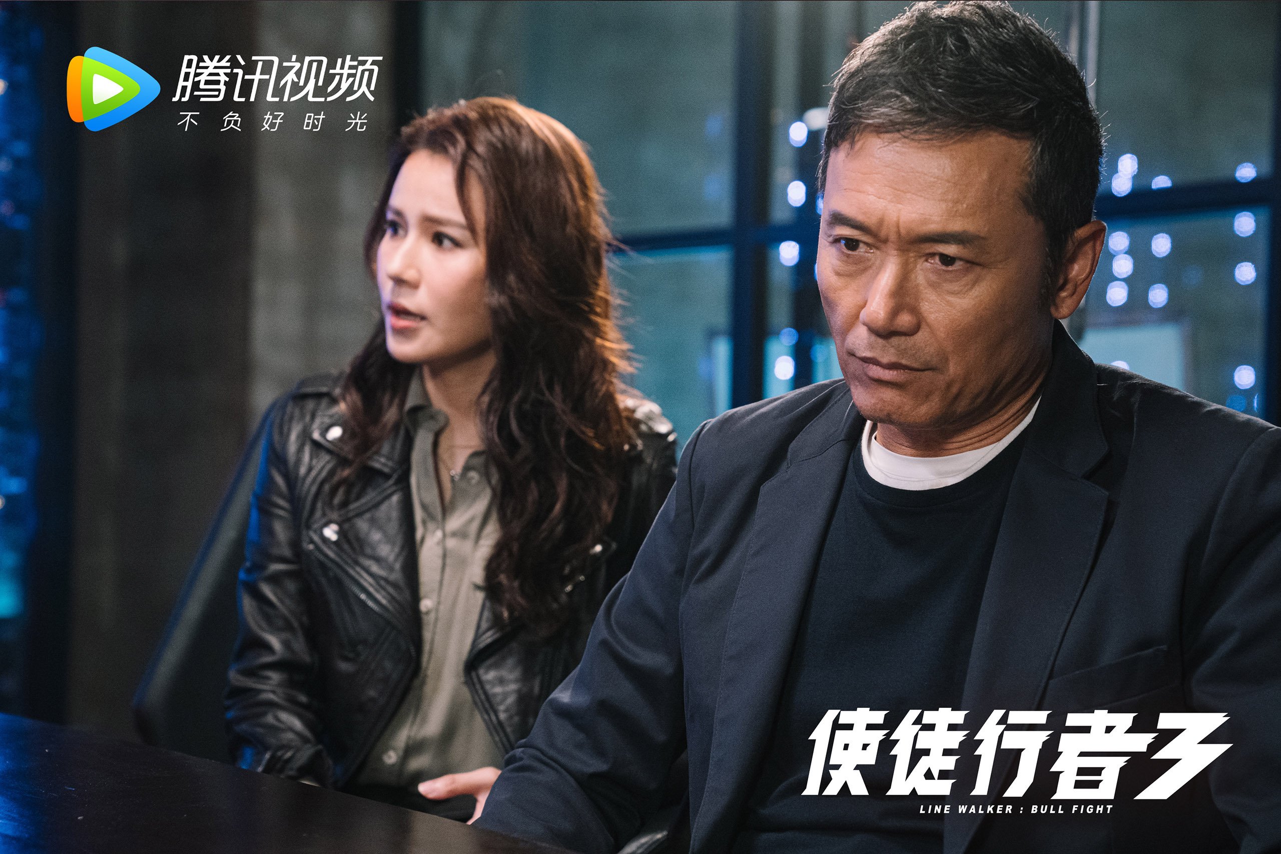 Kaiyun APP-卡尔斯鲁厄球队紧追前方，力求冲击德甲前列，卡尔斯鲁厄直播