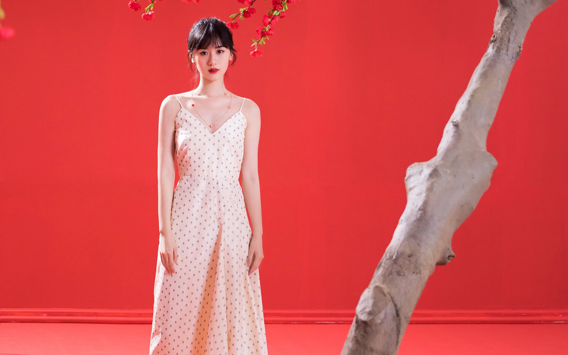 瑞士惊险战胜冰岛，小组出线希望渺茫，瑞士与冰岛