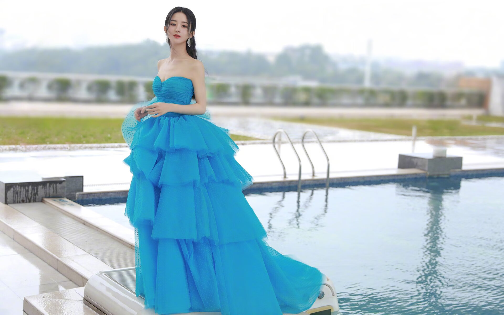 决赛后双方球员握手致敬体现体育精神,篮球比赛双方握手