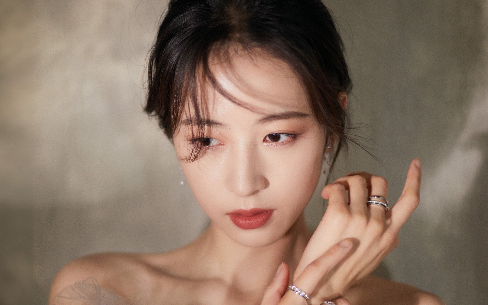 “马科斯·莫奇的精准防守和不屈精神,帮助阿根廷美洲狮队战胜强敌”