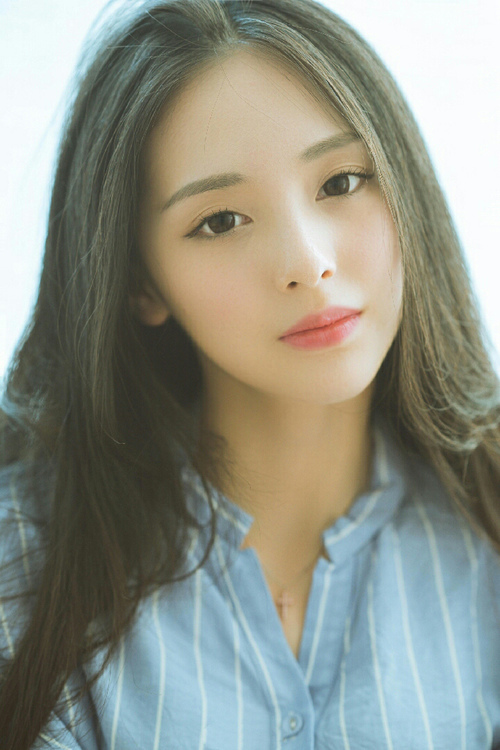 米切尔单节十五分带领骑士反超比分，米切尔22分全队半场18记三分 爵士灭魔术迎九连胜